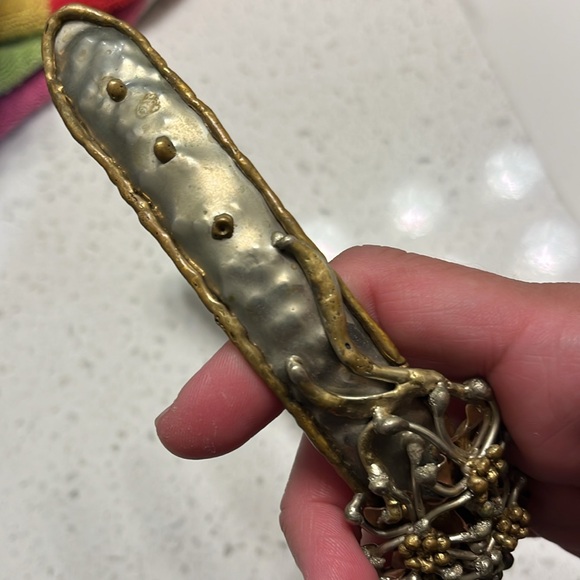 Unique Metallic Headband with Floral Accents - Picture 5 of 9